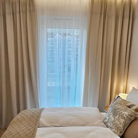 Appartamento Holidayhomepl Centrum Nor2u4 Z Osobna Sypialnia, Garaz Gratis Miedzyzdroje